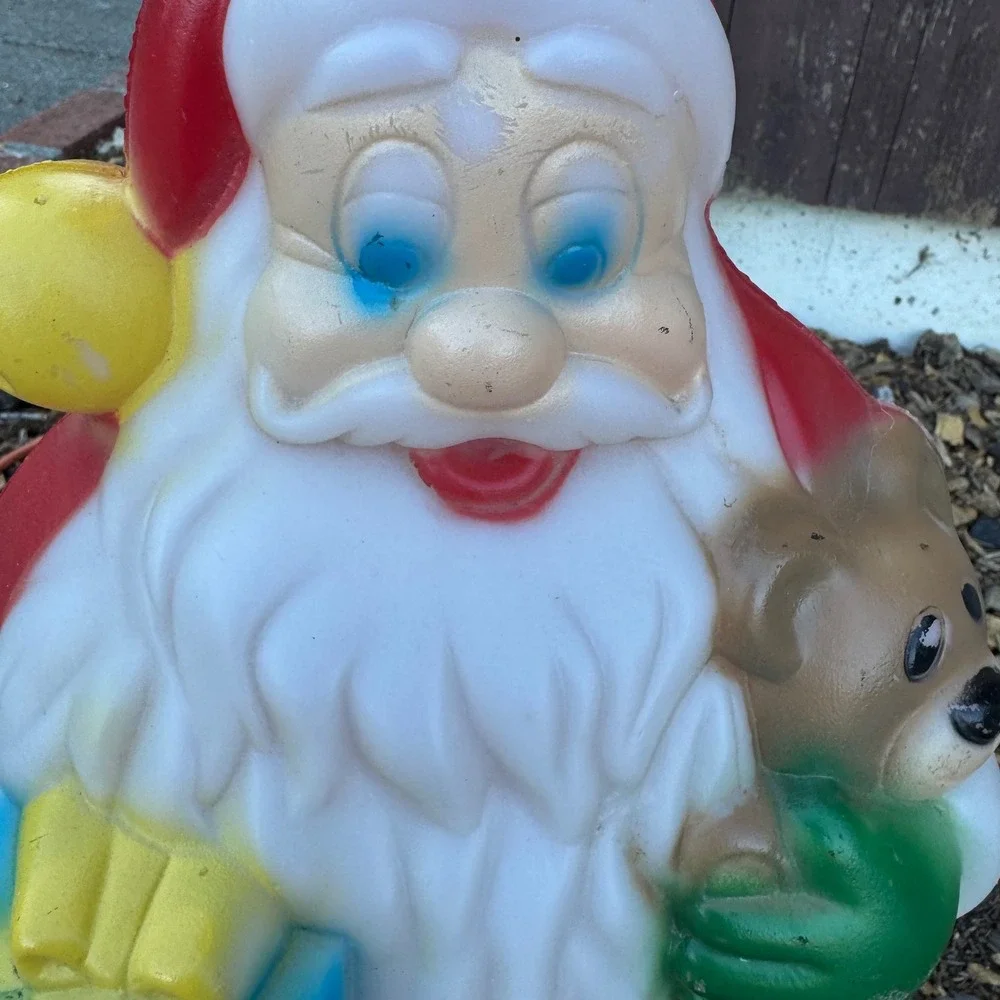 Vintage General Foam Plastics Santa Blow Mold Christmas Light Up Decor 18